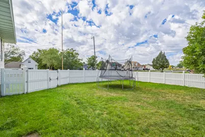 80 W 600 S, Tremonton, UT 84337 - Photo 7