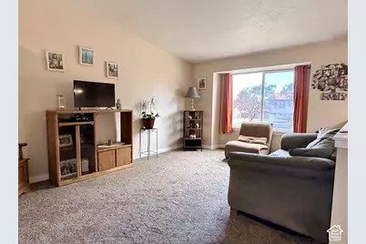 2845 W 4450 S, Roy, UT 84067 - Photo 5
