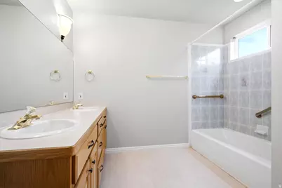 555 E 2400 N, North Ogden, UT 84414 - Photo 23