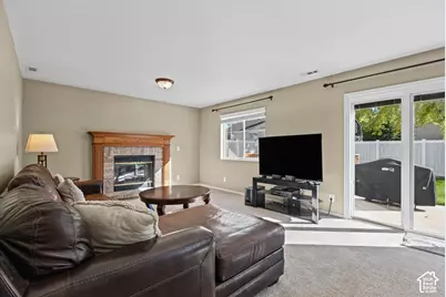 1138 N 2875 W, Layton, UT 84041 - Photo 11