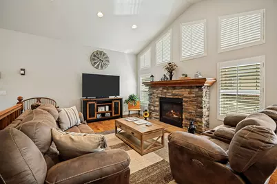 2638 S 3075 W, West Haven, UT 84401 - Photo 9