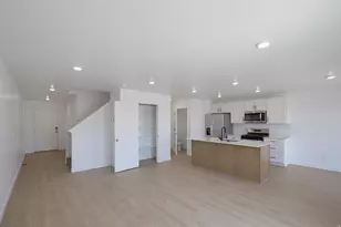 895 E Edinburgh Ave, Lehi, UT 84048 - Photo 7