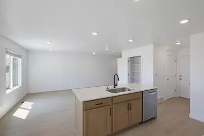 895 E Edinburgh Ave #1224, Lehi, UT 84048 - Photo 11