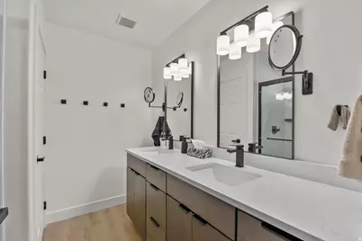 886 S River Ridge Ln, Spanish Fork, UT 84660 - Photo 9