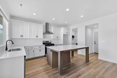 2721 W 2735 N #133, Plain City, UT 84404 - Photo 3