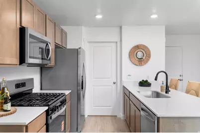 4288 N Gairloch Ln #1447, Lehi, UT 84048 - Photo 5