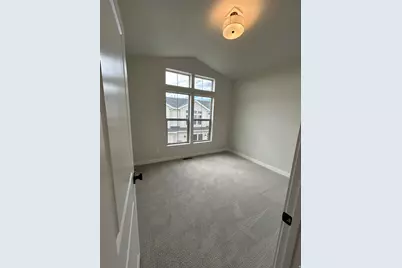 1429 W Pleasant View Dr #40, Kaysville, UT 84037 - Photo 11