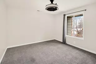 875 E Arrowhead Ln S, Murray, UT 84107 - Photo 13