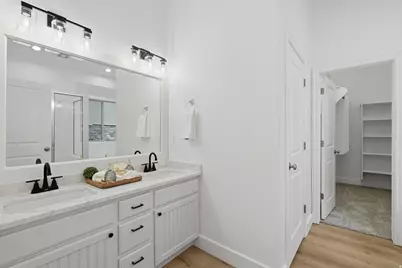 9138 N Renaissance Dr, Cedar Hills, UT 84062 - Photo 15