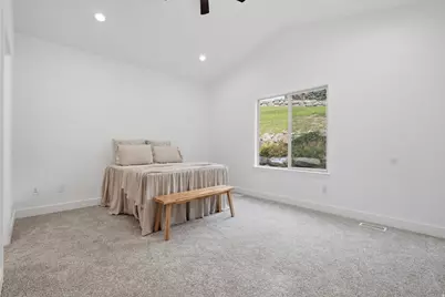9138 N Renaissance Dr, Cedar Hills, UT 84062 - Photo 13