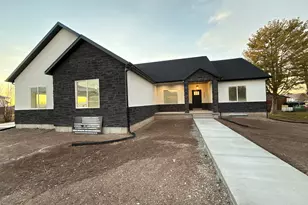 1376 N 275 St E, Nephi, UT 84648 - Photo 1