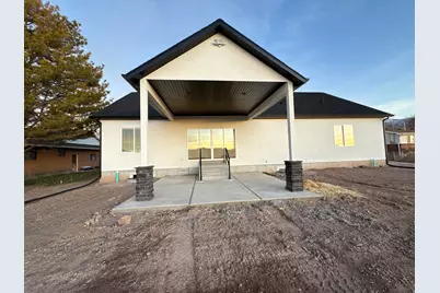 1376 N 275 St E #36, Nephi, UT 84648 - Photo 3