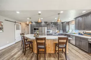 1670 N 1350 W, Farr West, UT 84404 - Photo 13