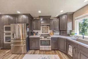 1670 N 1350 W, Farr West, UT 84404 - Photo 15