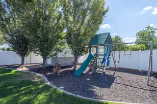 1670 N 1350 W, Farr West, UT 84404 - Photo 45