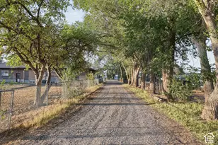 544 E Clark St, Grantsville, UT 84029 - Photo 81