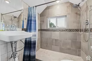 544 E Clark St, Grantsville, UT 84029 - Photo 27