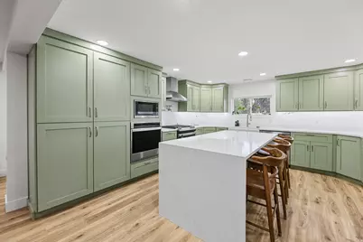 544 E Clark St, Grantsville, UT 84029 - Photo 9