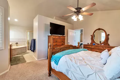 9044 S Pine Laurel Ln W, West Jordan, UT 84081 - Photo 29