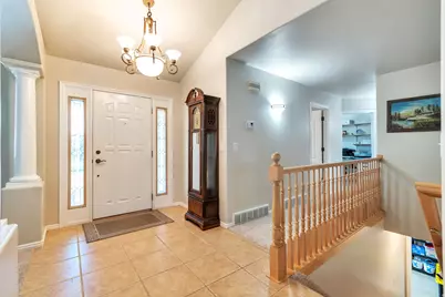 9044 S Pine Laurel Ln W, West Jordan, UT 84081 - Photo 9