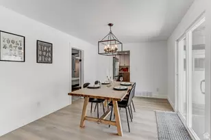 8560 S 700 E, Sandy, UT 84070 - Photo 9