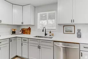 8560 S 700 E, Sandy, UT 84070 - Photo 7
