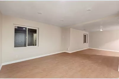 8188 S Clover Spring Ln E, Salt Lake City, UT 84121 - Photo 21