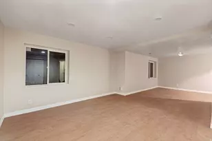 8188 S Clover Spring Ln E, Salt Lake City, UT 84121 - Photo 21