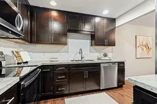 8188 S Clover Spring Ln E, Salt Lake City, UT 84121 - Photo 7