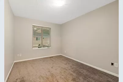 8188 S Clover Spring Ln E, Salt Lake City, UT 84121 - Photo 15