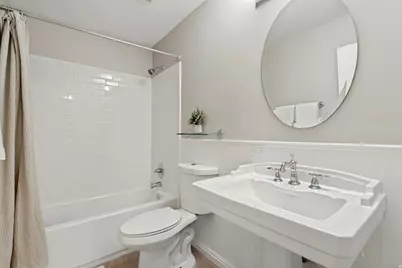 8188 S Clover Spring Ln E, Salt Lake City, UT 84121 - Photo 17