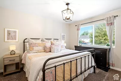 1432 W Silvercreek Dr, Layton, UT 84040 - Photo 11