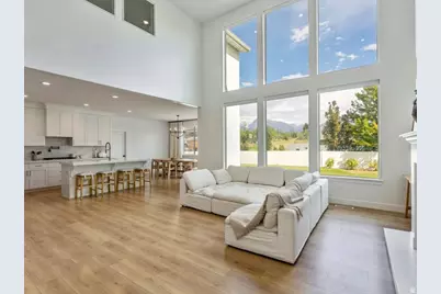 308 N 70 W, Vineyard, UT 84059 - Photo 17