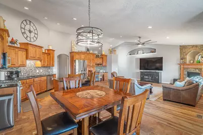 4710 S 5050 W, West Haven, UT 84401 - Photo 13