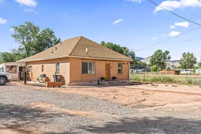 88 S State, Sigurd, UT 84657 - Photo 3