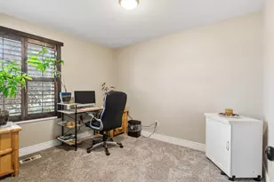 9477 S Kirkside Dr W, South Jordan, UT 84009 - Photo 17