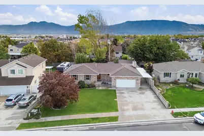 9477 S Kirkside Dr W, South Jordan, UT 84009 - Photo 5