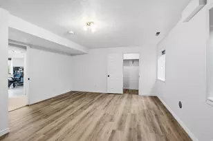 9477 S Kirkside Dr W, South Jordan, UT 84009 - Photo 33