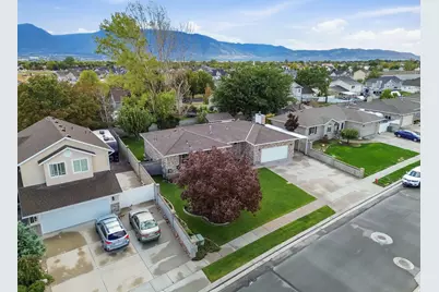 9477 S Kirkside Dr W, South Jordan, UT 84009 - Photo 7