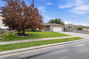 9477 S Kirkside Dr W, South Jordan, UT 84009 - Photo 3