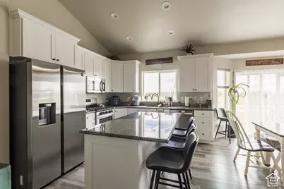 933 S 250 W, Vernal, UT 84078 - Photo 5