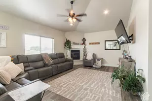 933 S 250 W, Vernal, UT 84078 - Photo 9