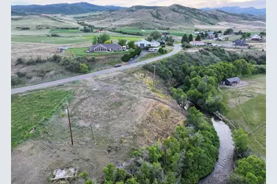 3025 N Morgan Valley Dr, Centerville, UT 84050 - Photo 7