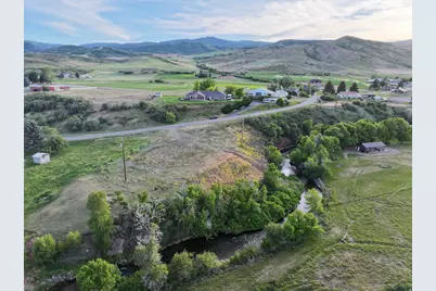 3025 N Morgan Valley Dr, Centerville, UT 84050 - Photo 5