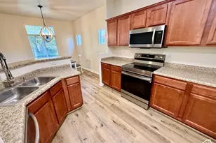 11432 S Oakmond Rd W, South Jordan, UT 84009 - Photo 9