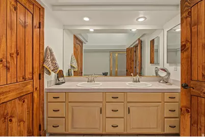 2050 S 1400 E #2, Saint George, UT 84790 - Photo 15