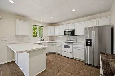 4023 S 700 W, Riverdale, UT 84405 - Photo 9