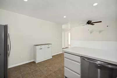 4023 S 700 W, Riverdale, UT 84405 - Photo 11