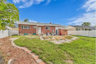 9950 S Barium Ln, Sandy, UT 84094 - Photo 31