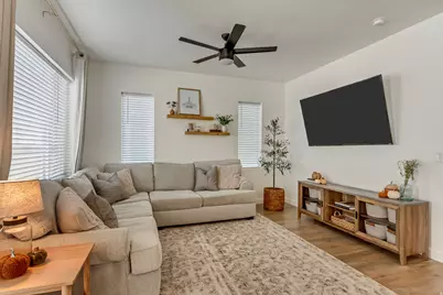 15189 S Wild Horse Way, Bluffdale, UT 84065 - Photo 5